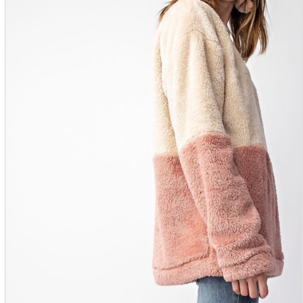 CLEARANCE ‼️TEDDY Faux Fur oversized - Sweater - Picture 4 of 4